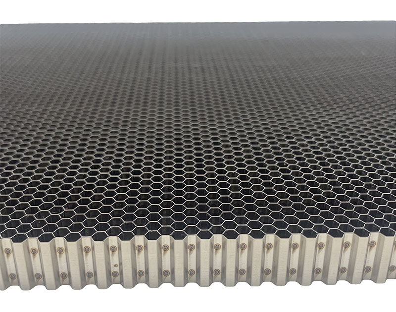 Size 500*800mm Stainless Steel Honeycomb Core For Automotive Radiators